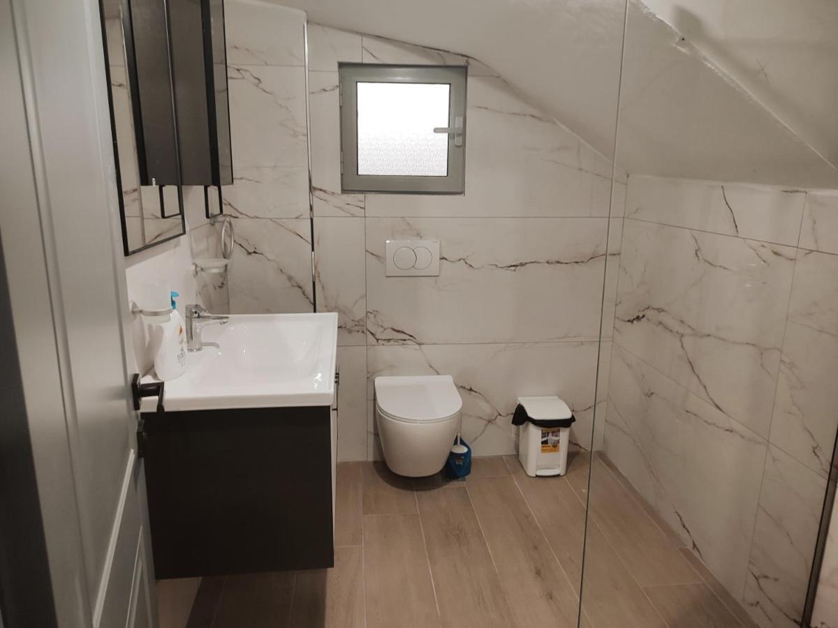 Petros Rooms ヒマラ 部屋 写真