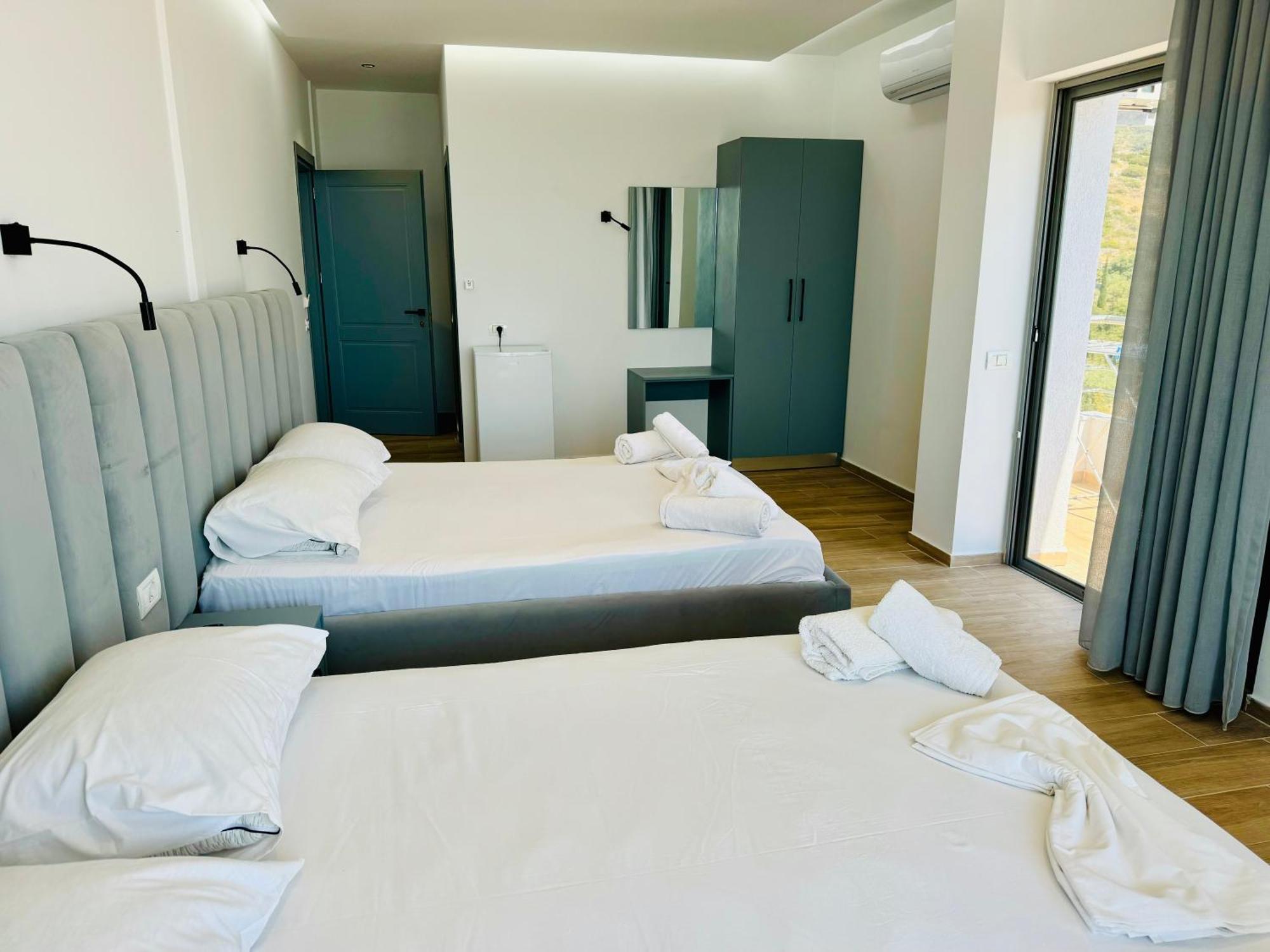 Petros Rooms ヒマラ エクステリア 写真